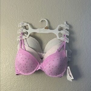 Jessica Simpson Pink and White Bra Set